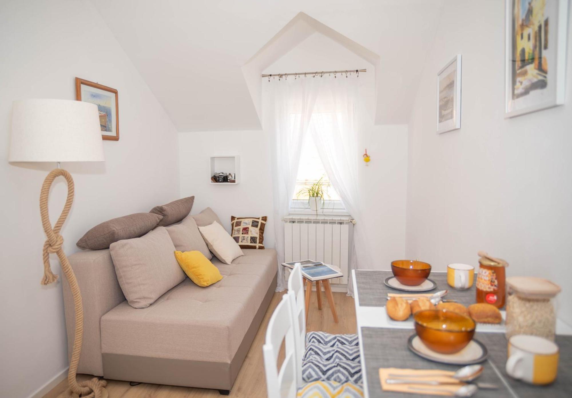 Mediterranean Terrace Apartment With Bikes & Sup Skradin Eksteriør bilde