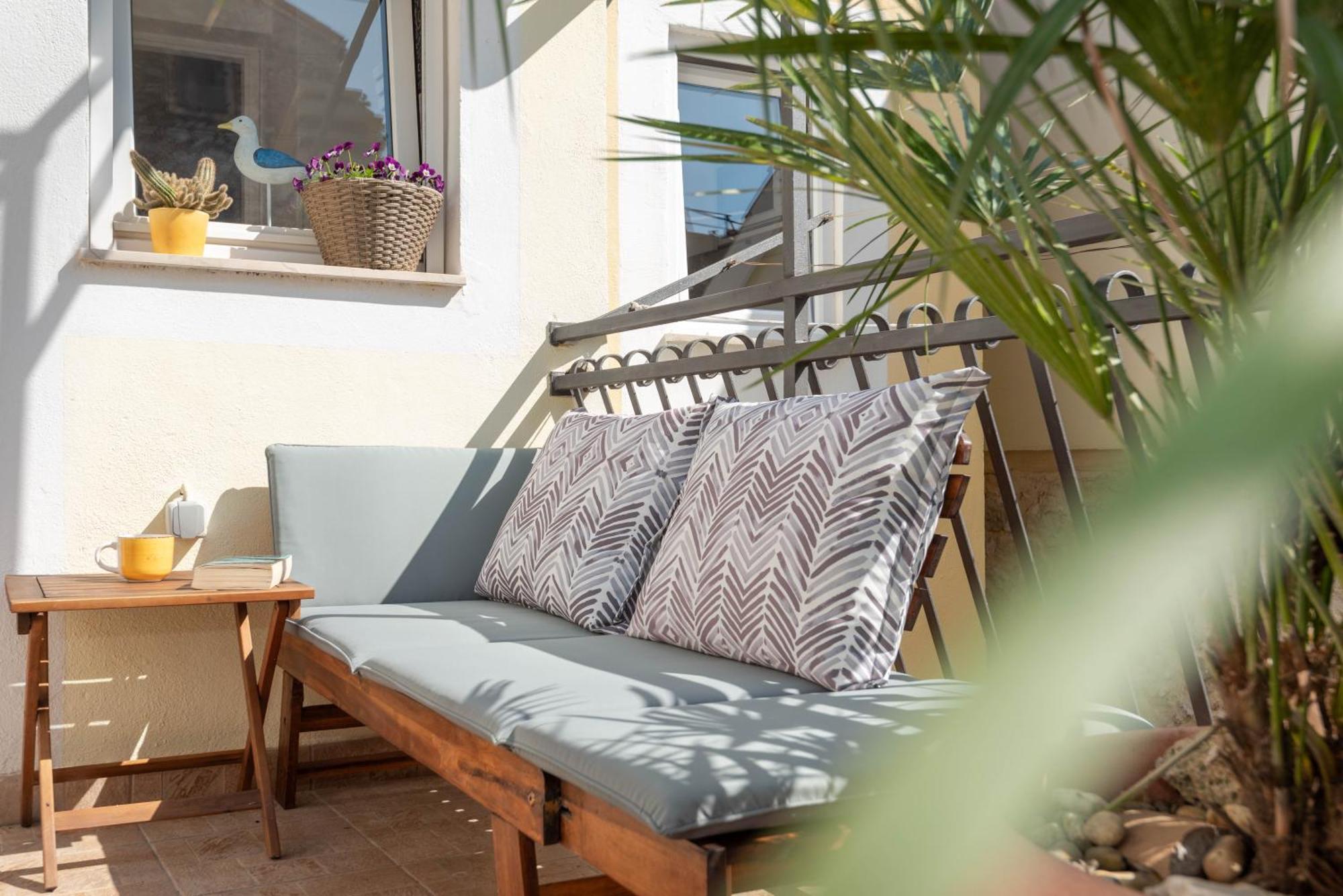 Mediterranean Terrace Apartment With Bikes & Sup Skradin Eksteriør bilde