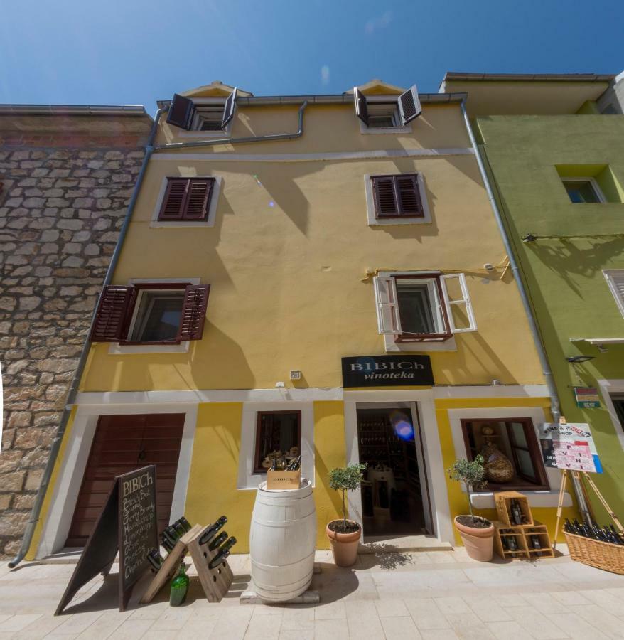 Mediterranean Terrace Apartment With Bikes & Sup Skradin Eksteriør bilde