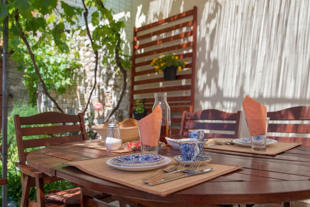 Mediterranean Terrace Apartment With Bikes & Sup Skradin Eksteriør bilde